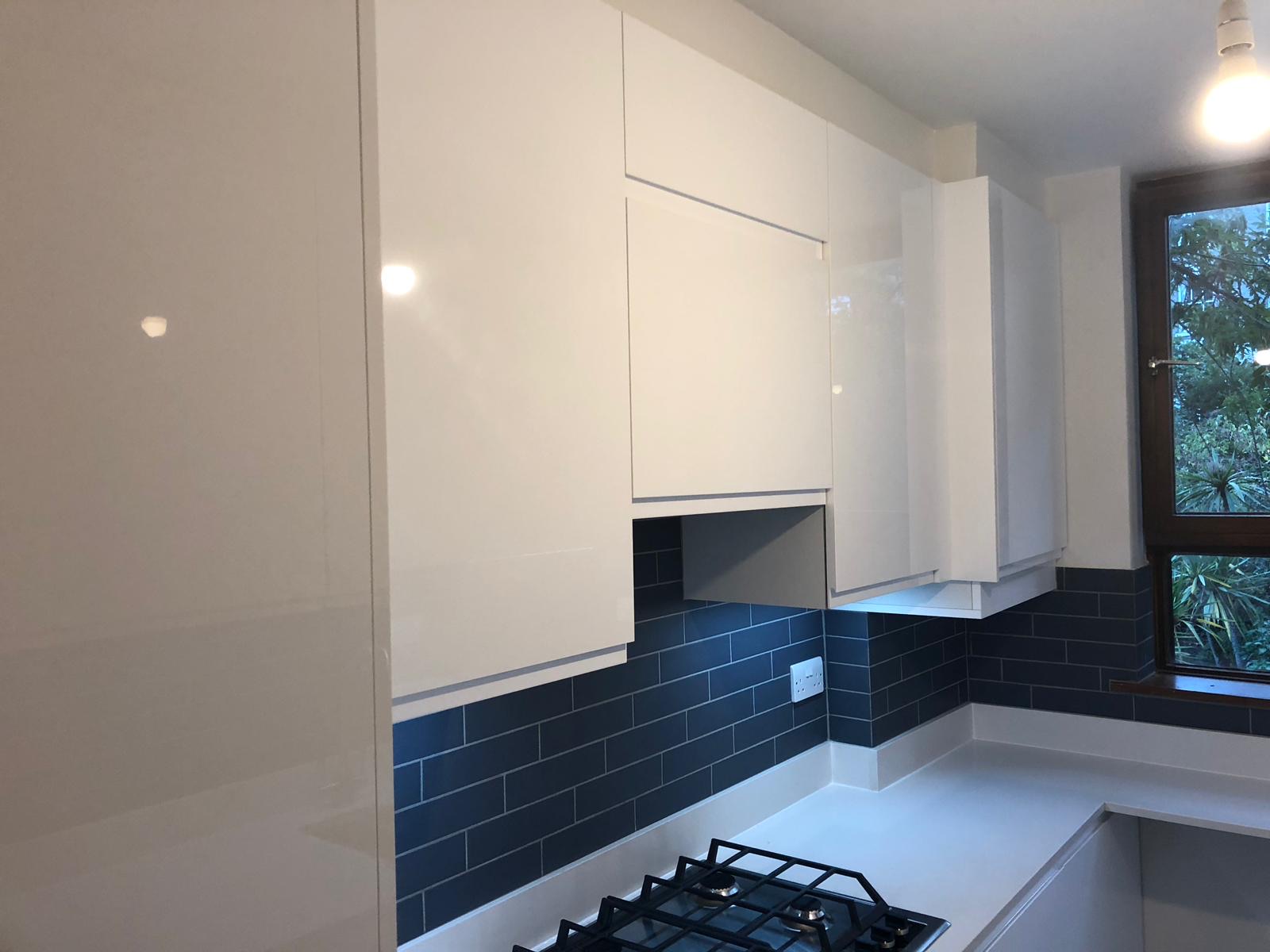Handleless white kitchen